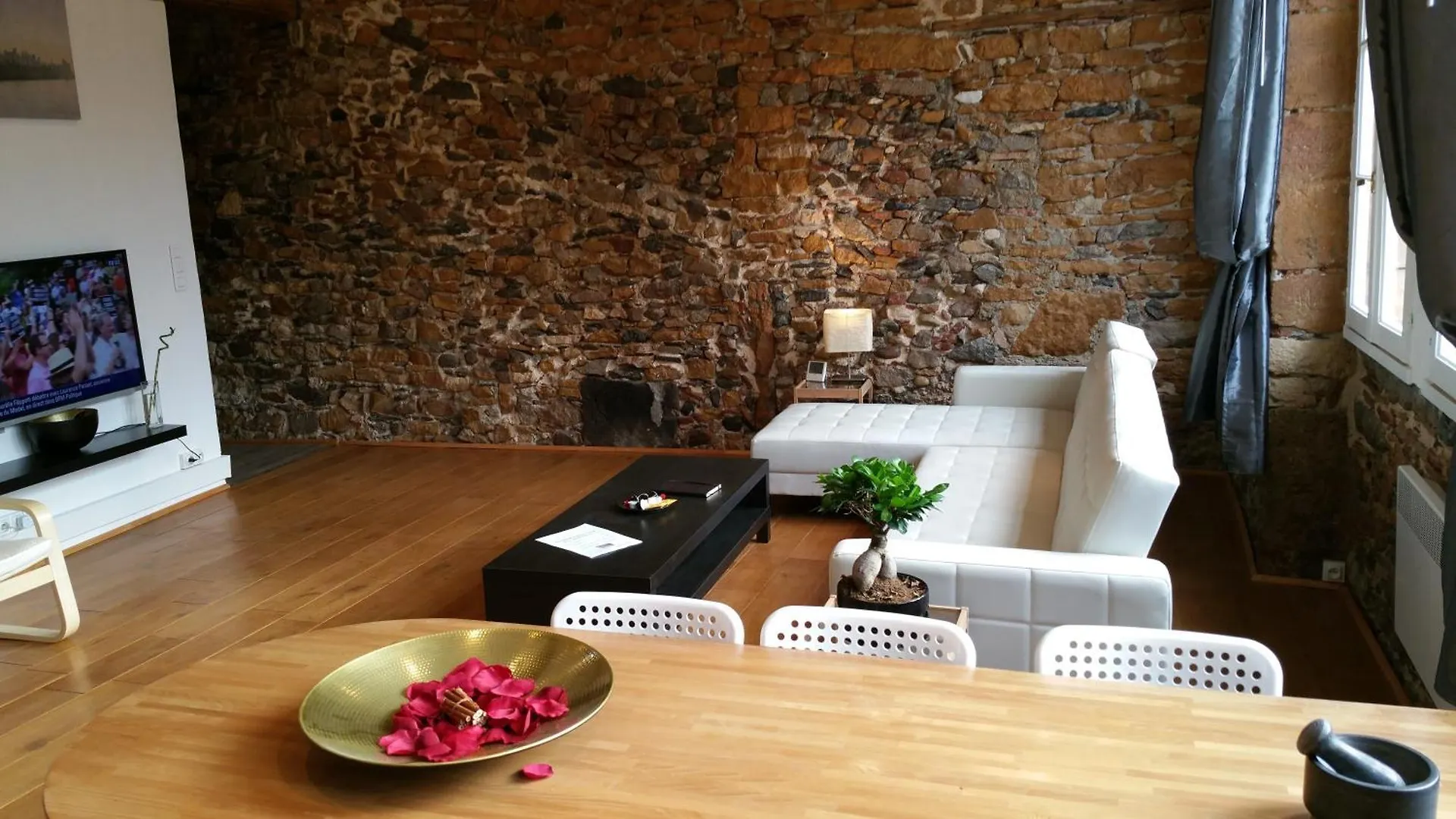 La Loge Du Vieux Lyon Bed & Breakfast