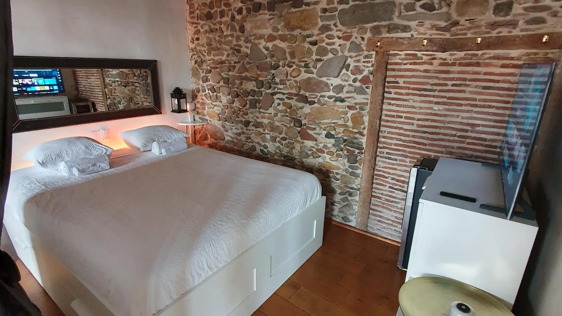 La Loge Du Vieux Lyon Bed & Breakfast