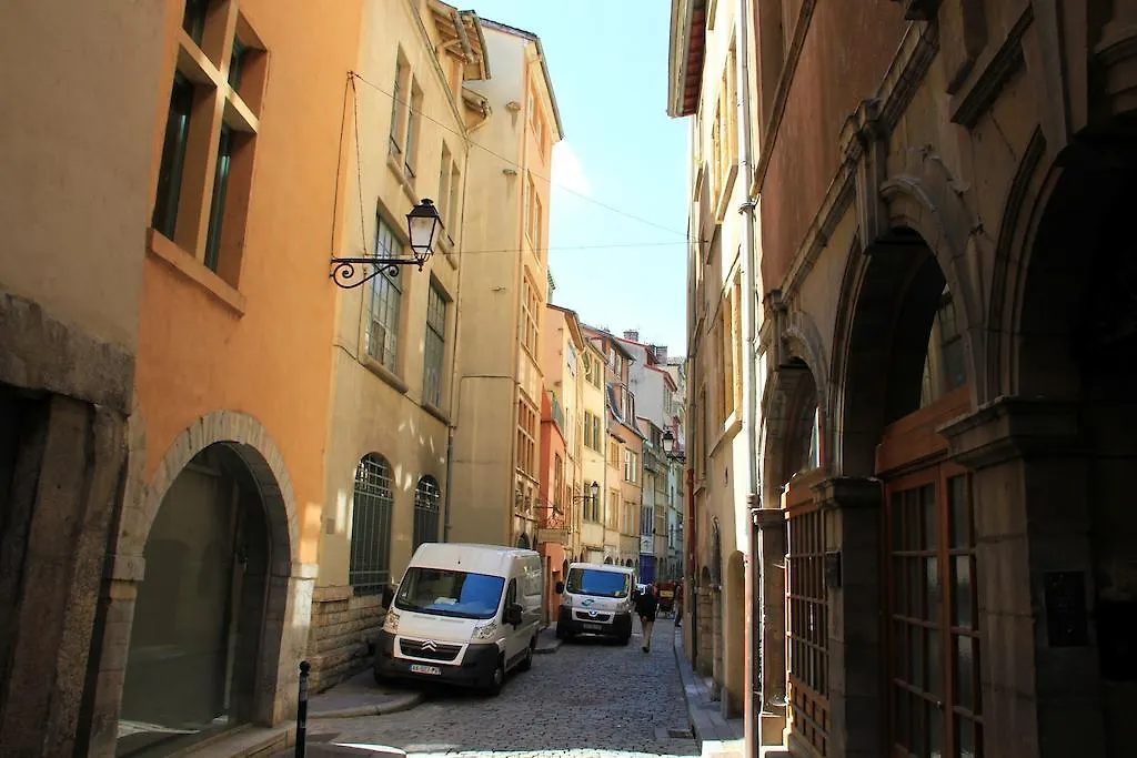 La Loge Du Vieux Lyon Bed and Breakfast 2*,  Γαλλία